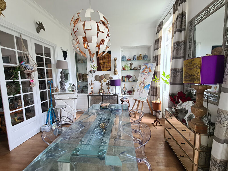 LOUVIERS LOUVIERS 27400 hyper centre ville - Propriété de caractère de 240 m2 - 5 chambres + une maison d'amis de 75 m2 rénovée sur 1.200 m2 de terrain plat - Prix : 556.000 8