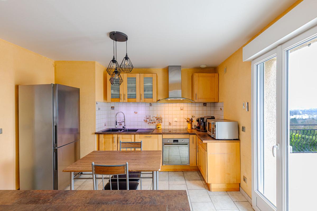 PONTOISE LA DISCRETE : Maison familiale de 120 m² avec vue Paris et Tour Eiffel 6