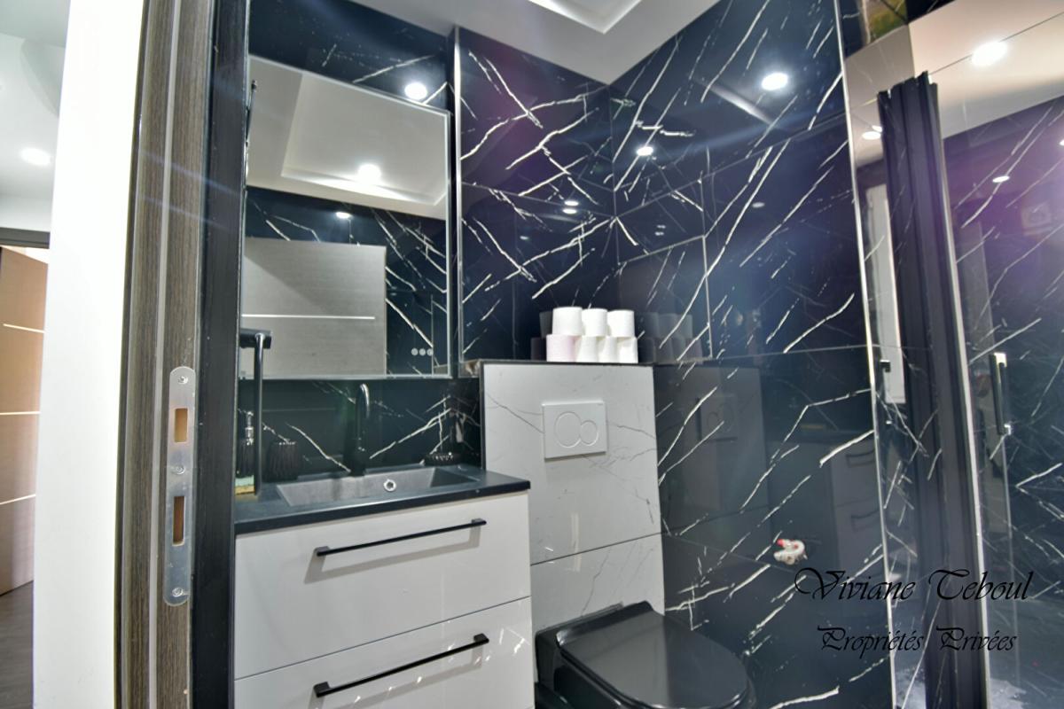 LYON-5E-ARRONDISSEMENT NOUVEAU Lyon 5- Ménival- 164900. Appartement 3 pièce(s) 50 m2 refait a neuf 5