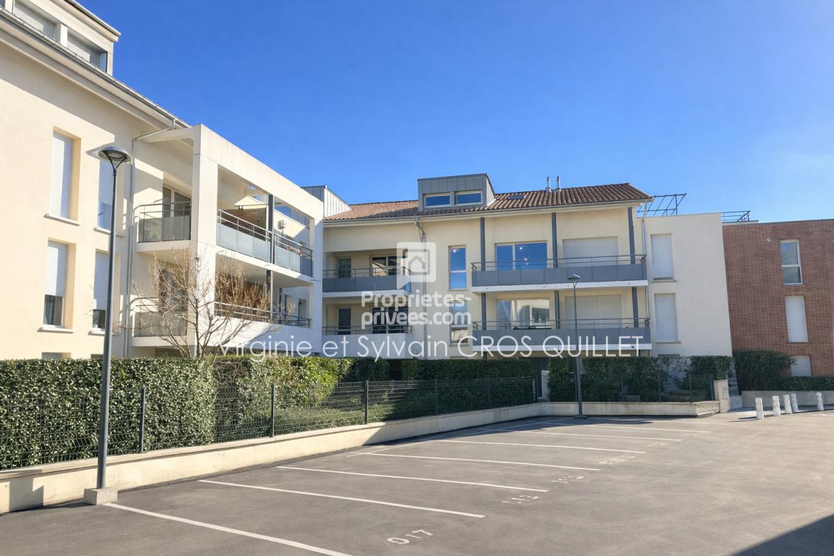 CASTANET-TOLOSAN Appartement T2 43 m2 Castanet Tolosan 10