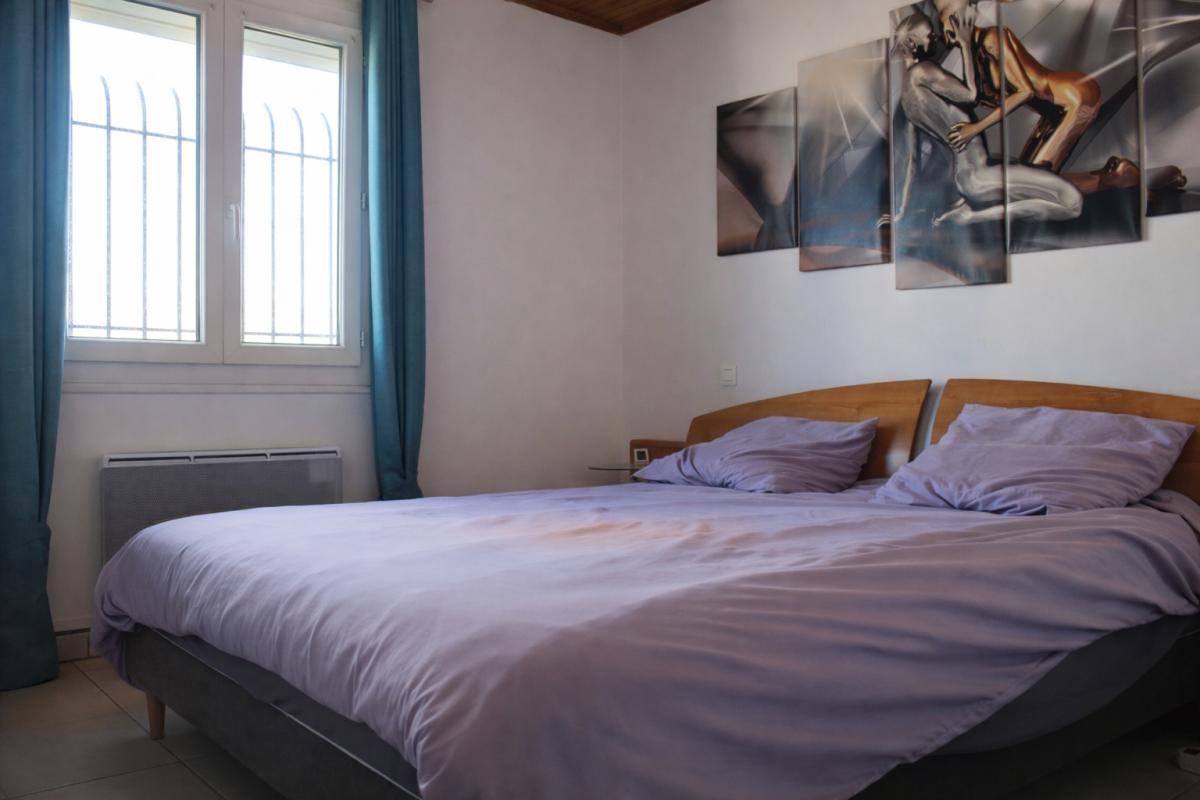 ARGELIERS Maison Argeliers 7 pièce(s) 150 m2 12