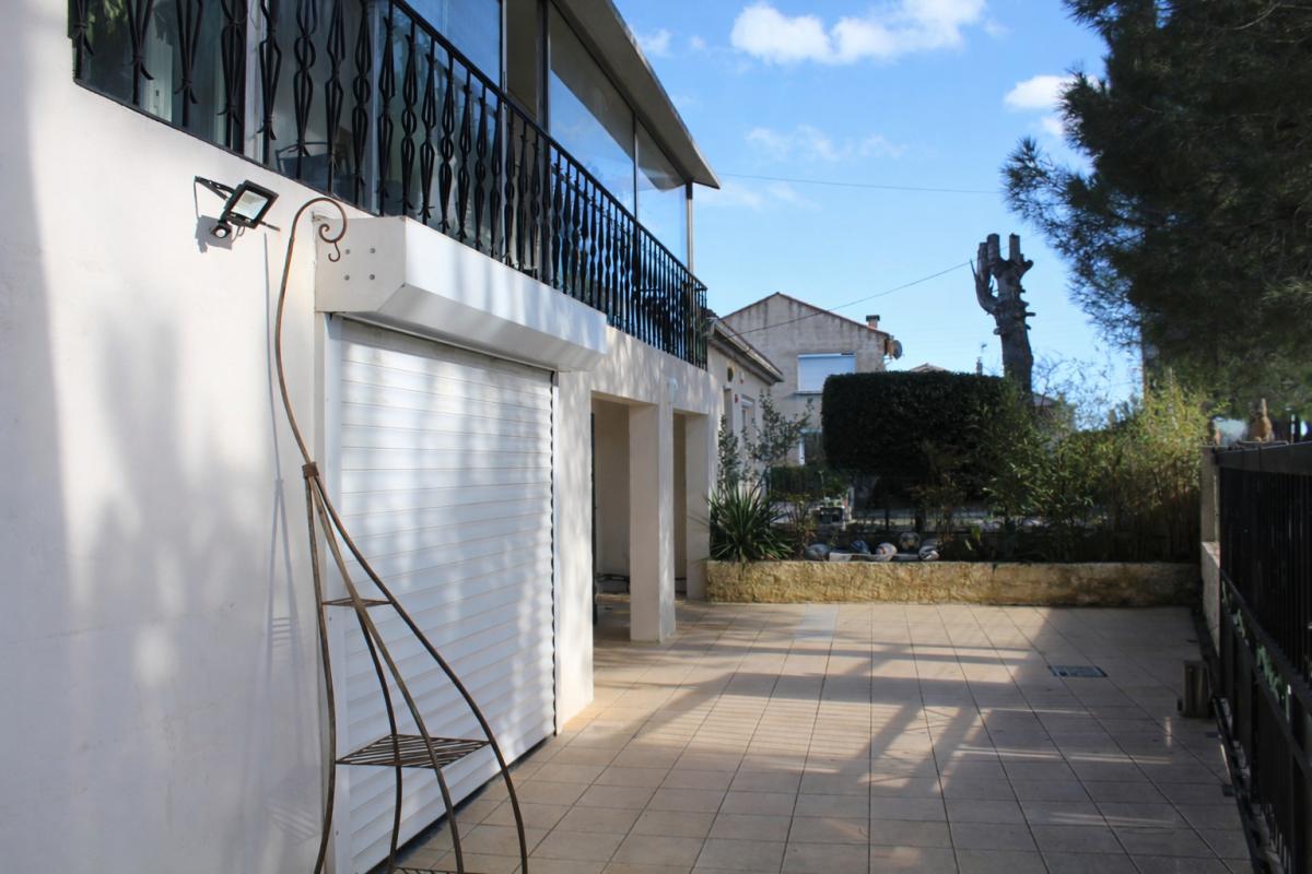 ARGELIERS Maison Argeliers 7 pièce(s) 150 m2 16