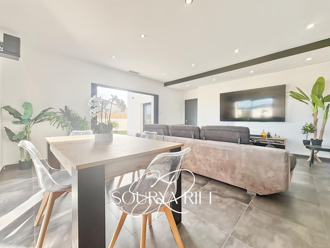 CONQUES-SUR-ORBIEL VILLA DE PLAIN-PIED,  PISCINE, CONQUES SUR ORBIEL, 110 M2 2