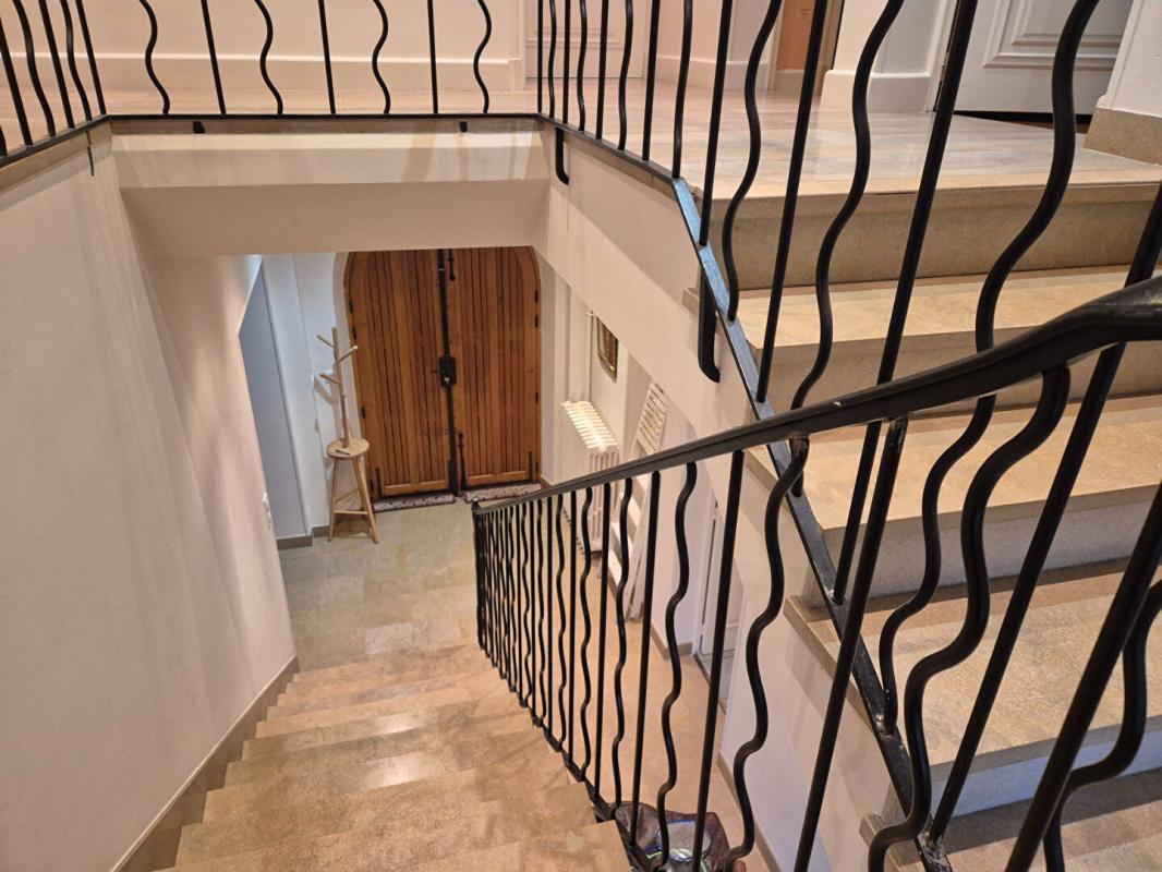 VARENNES-SUR-ALLIER Maison Varennes Sur Allier 5 pièce(s) 186 m2 6