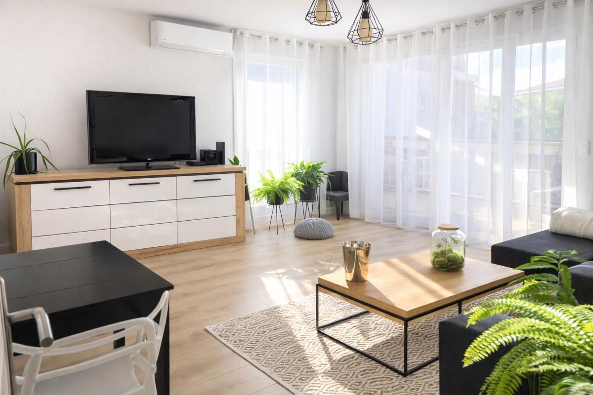 PUGET-SUR-ARGENS Spacieux appartement 2 pièces avec terrasse et parking privatif 1