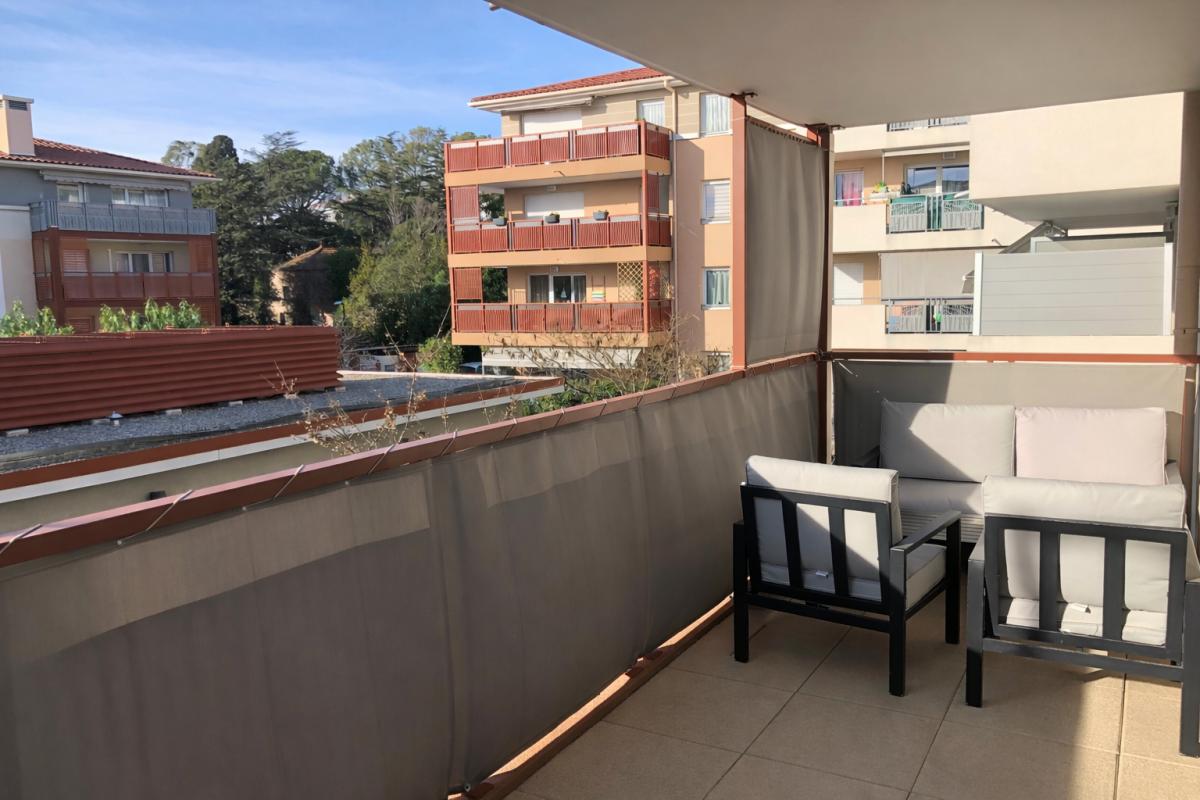 PUGET-SUR-ARGENS Spacieux appartement 2 pièces avec terrasse et parking privatif 4