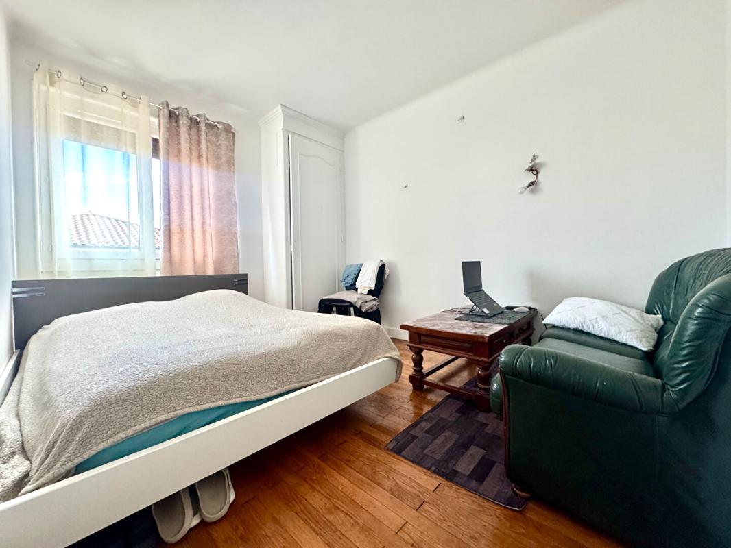 SAINT-SYMPHORIEN-D'OZON Maison Saint Symphorien-D'Ozon 3 pièces 80 m2 11