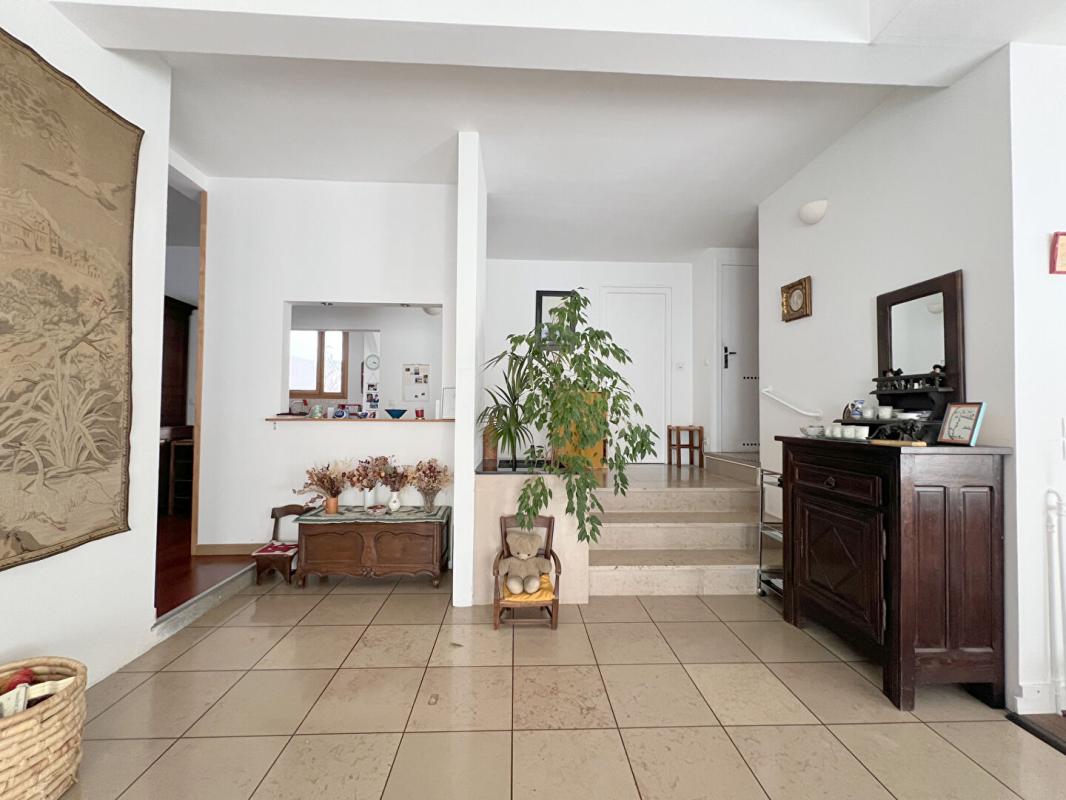 LE MANS Le Mans / Centre Ville - Appartement - 6 pièces - 4 chambres - 168 m² 3