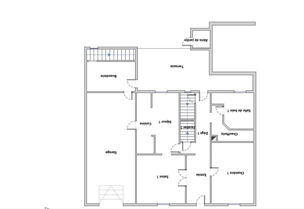 L'HOPITAL À Vendre : Maison de 7 Pièces sur Terrain de 807 m² 12