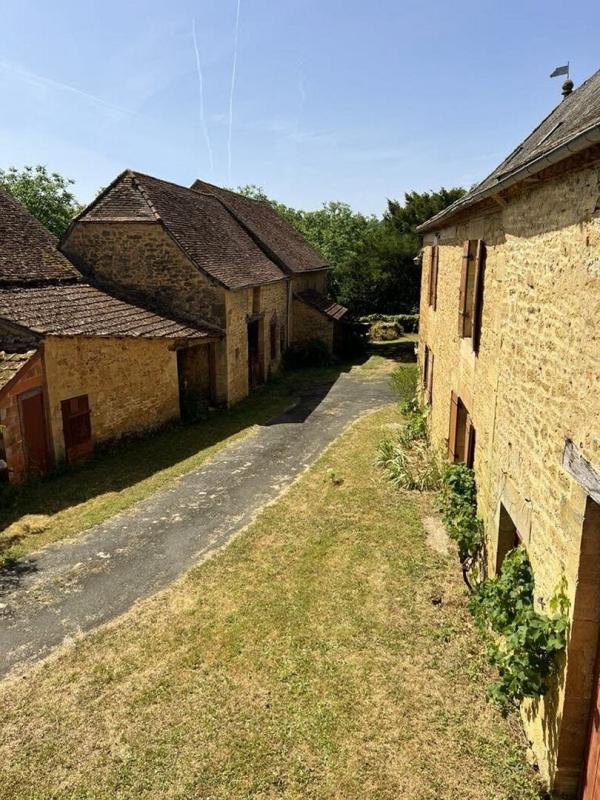 SAINT-SULPICE-D'EXCIDEUIL Corps de ferme en pierre à St Sulpice d'Excideuil de 120 m2 15