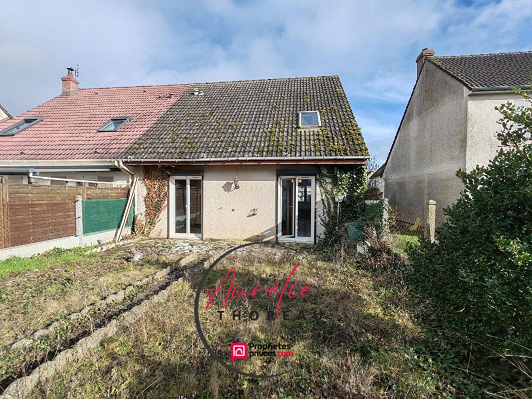 ARTENAY Maison ,3 chambres, jardin 13