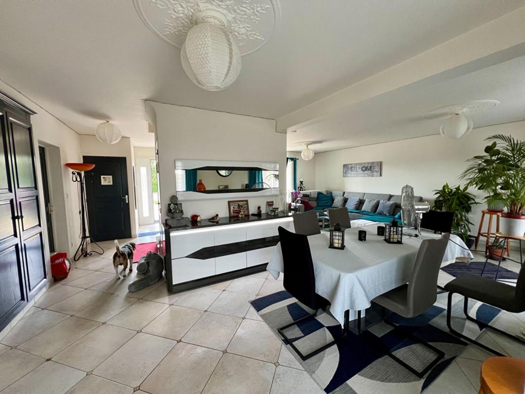 NAVEIL MAISON 4 CHAMBRES  NAVEIL   GARE TGV  10MN 4