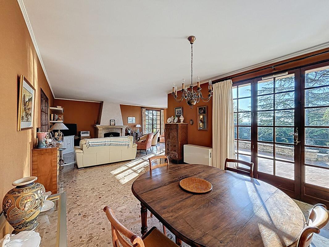 MANOSQUE Maison Quartier recherché Manosque 12