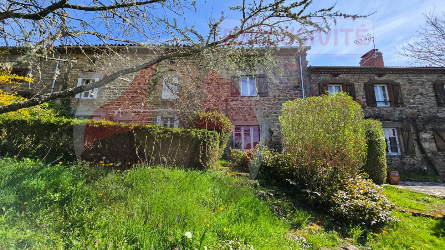 BROUSSE Grande maison de campagne 200m² avec jardin, terrasse, 6 chambres 1
