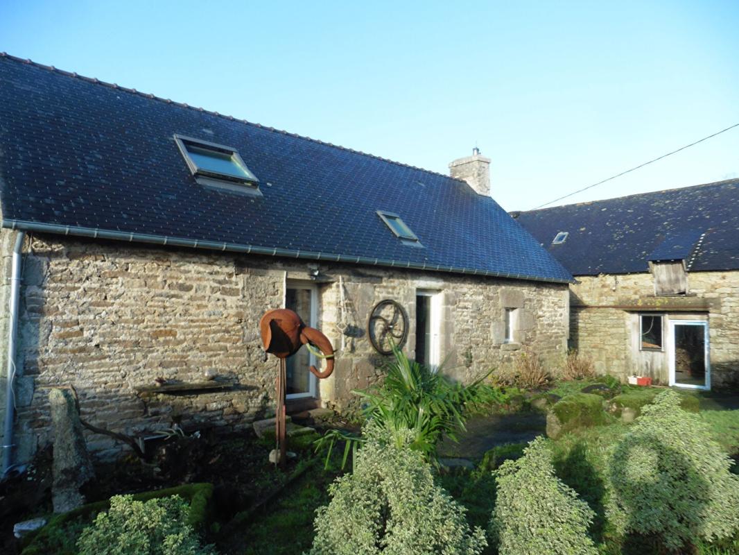 SAINT-THURIEN Maison et dépendance Saint-Thurien 5 pièces 126 m2 habitables 1