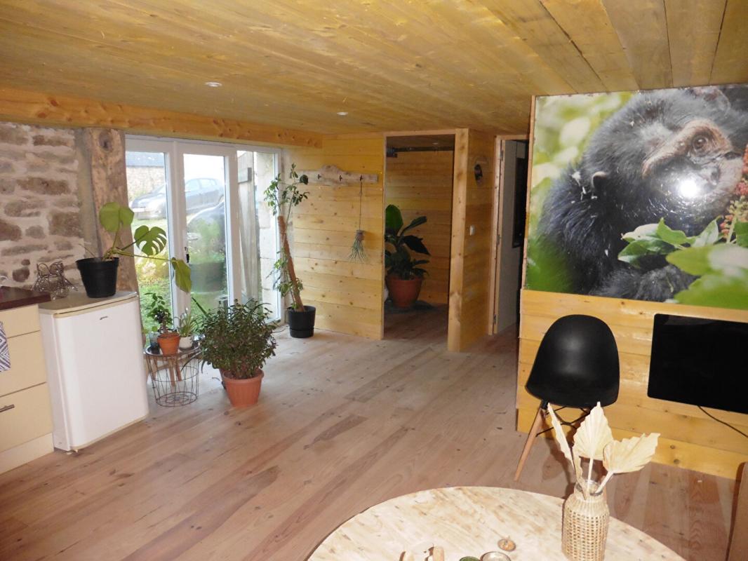 SAINT-THURIEN Maison et dépendance Saint-Thurien 5 pièces 126 m2 habitables 13