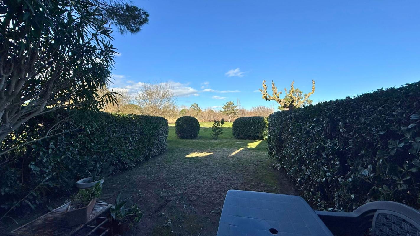 SAINT-CYPRIEN Charmant appartement T2 Rez de jardin 8