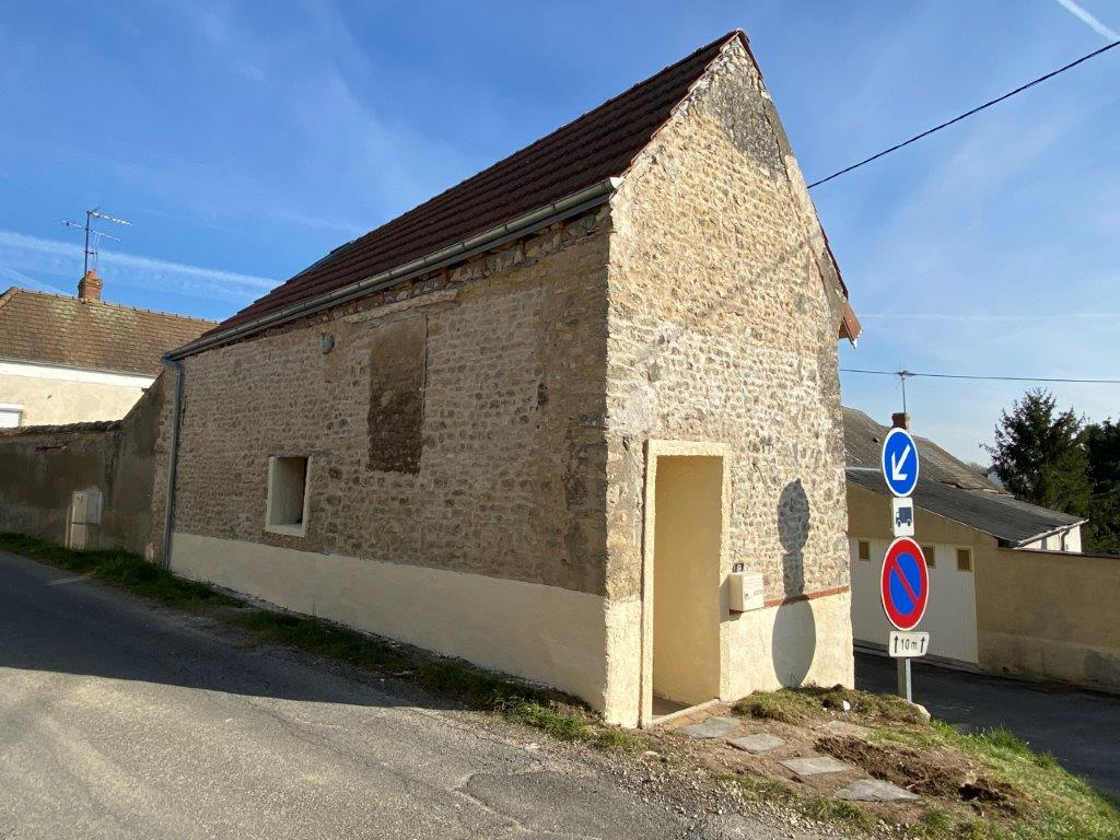AUTRUY-SUR-JUINE Maison Autruy Sur Juine 3 pièce(s) 49 m2 1