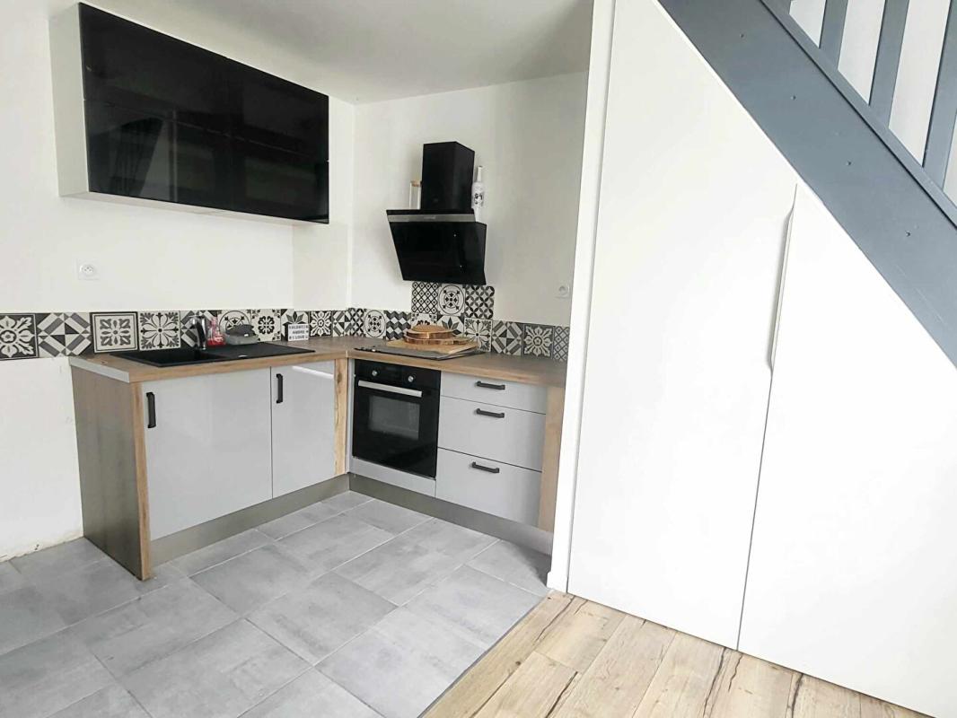 AUTRUY-SUR-JUINE Maison Autruy Sur Juine 3 pièce(s) 49 m2 2