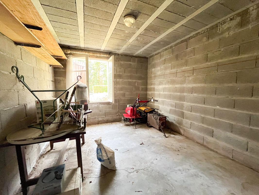 JEU-MALOCHES Maison Jeu Maloches 5 pièce(s) 85 m2 13