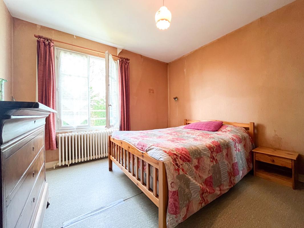 JEU-MALOCHES Maison Jeu Maloches 5 pièce(s) 85 m2 7