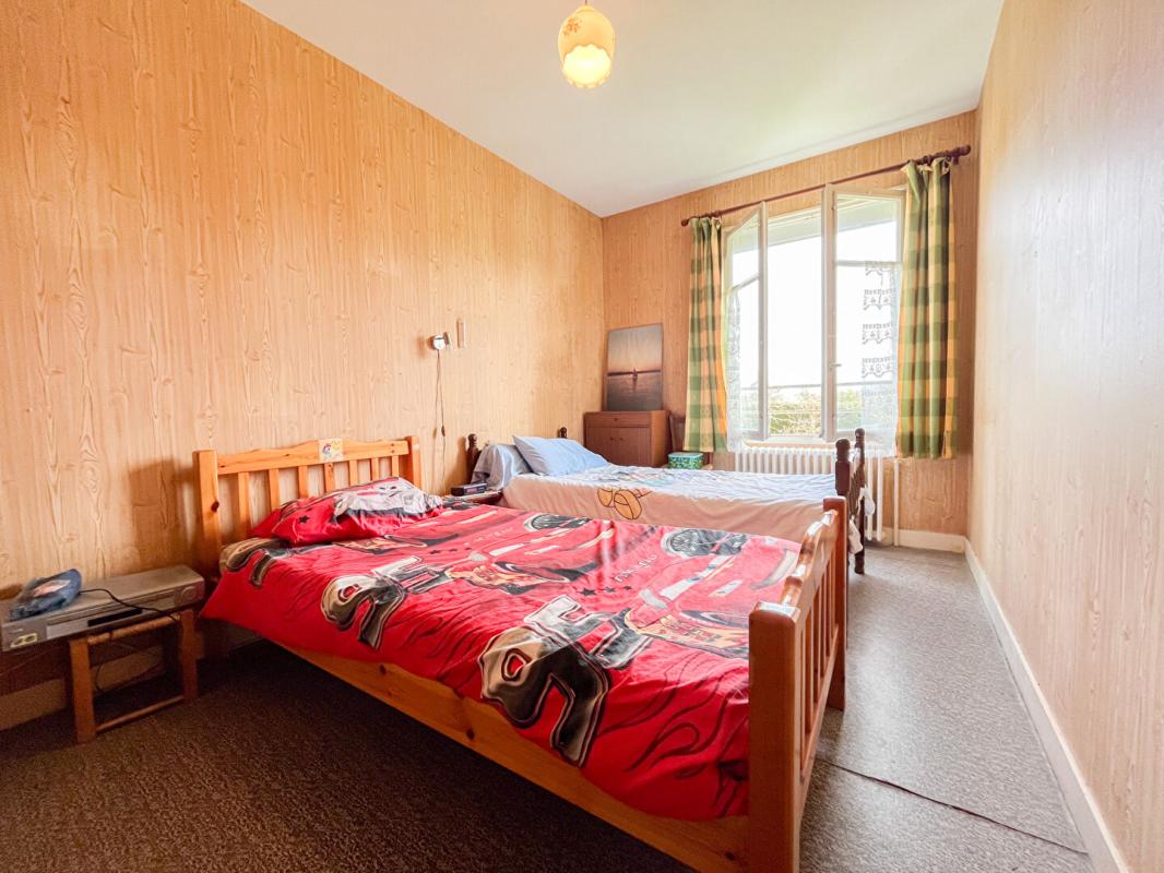 JEU-MALOCHES Maison Jeu Maloches 5 pièce(s) 85 m2 9