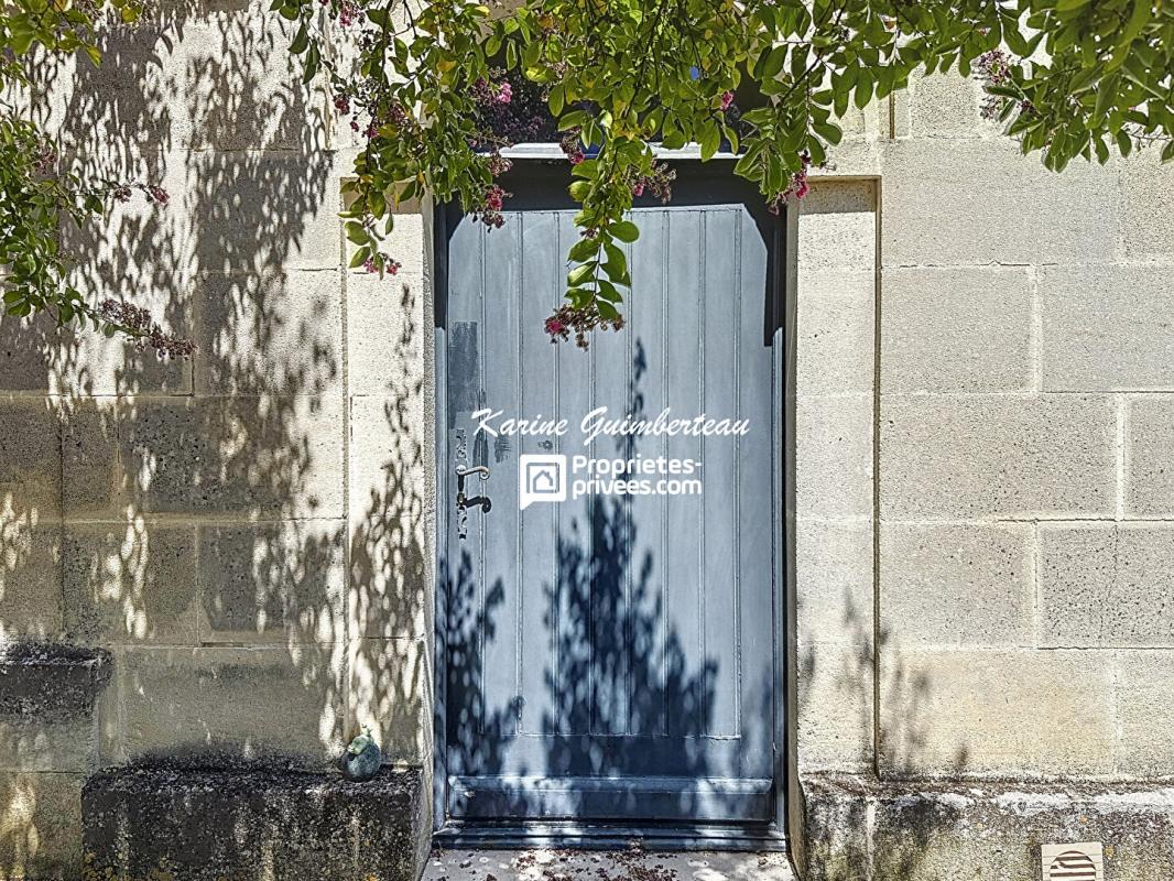 FRONSAC Maison en pierre Fronsadais 160 m2 + jardin 17