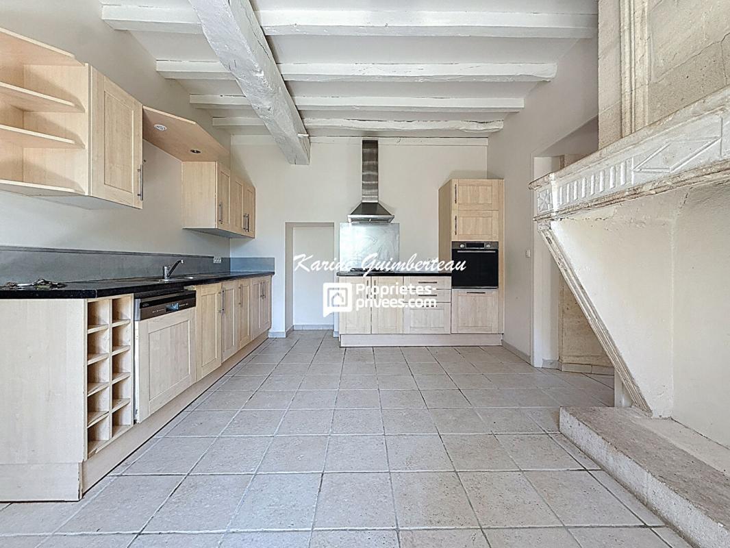 FRONSAC Maison en pierre Fronsadais 160 m2 + jardin 5