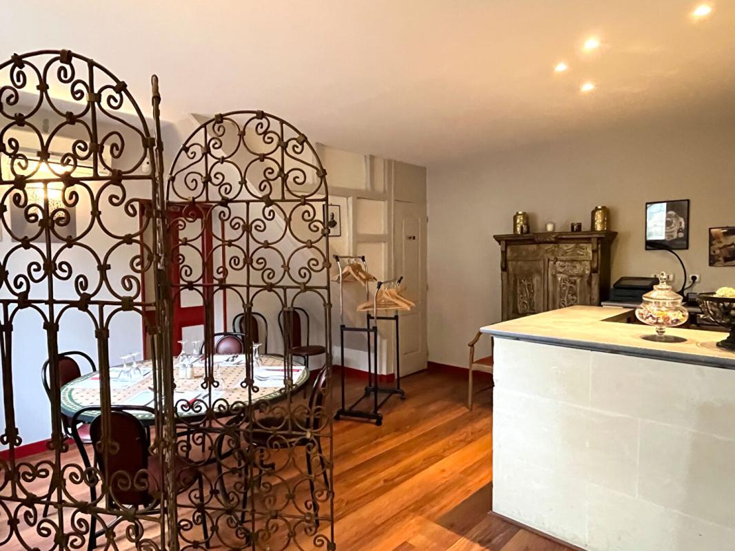 COMPIEGNE SECTEUR COMPIEGNE - RESTAURANT 90 COUVERTS, TERRASSE 2