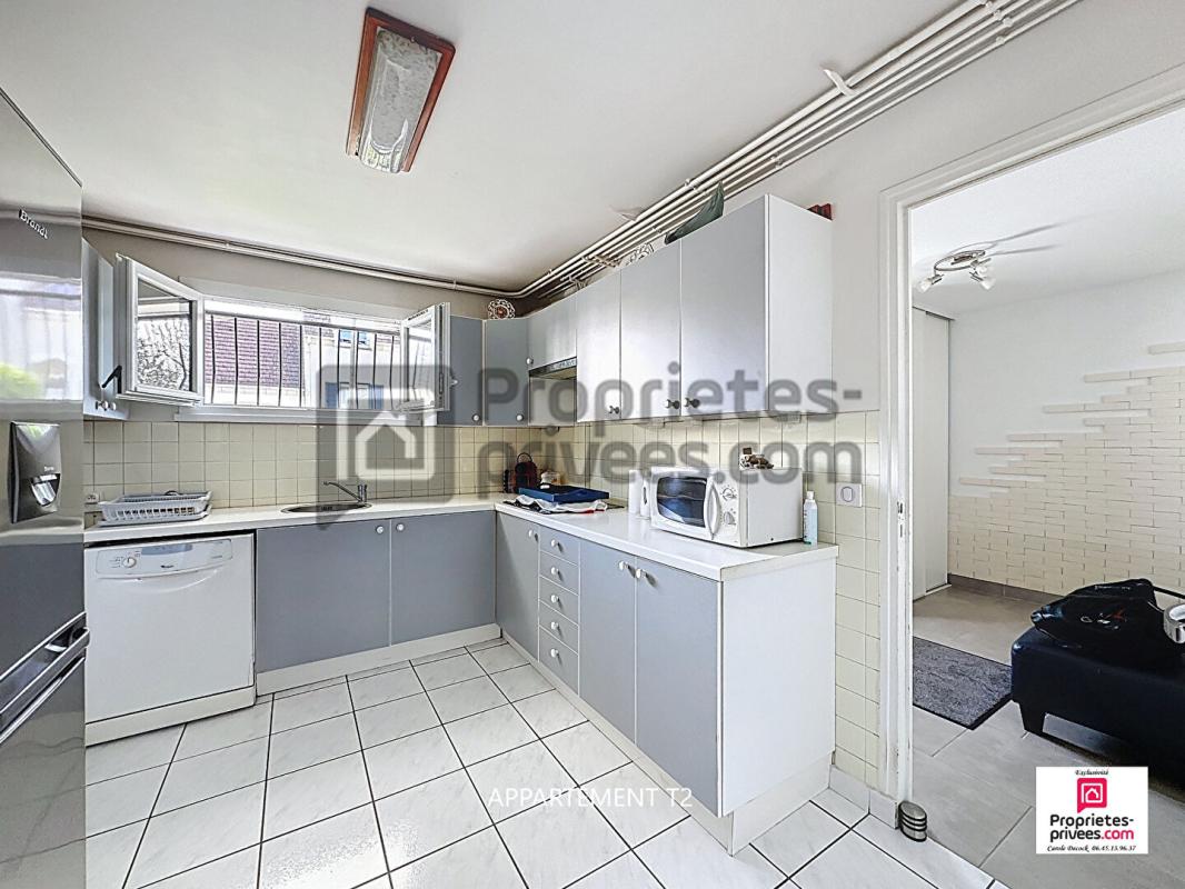 GRETZ-ARMAINVILLIERS Maison 6 pièces 186 m2 avec appartement indépendant 13