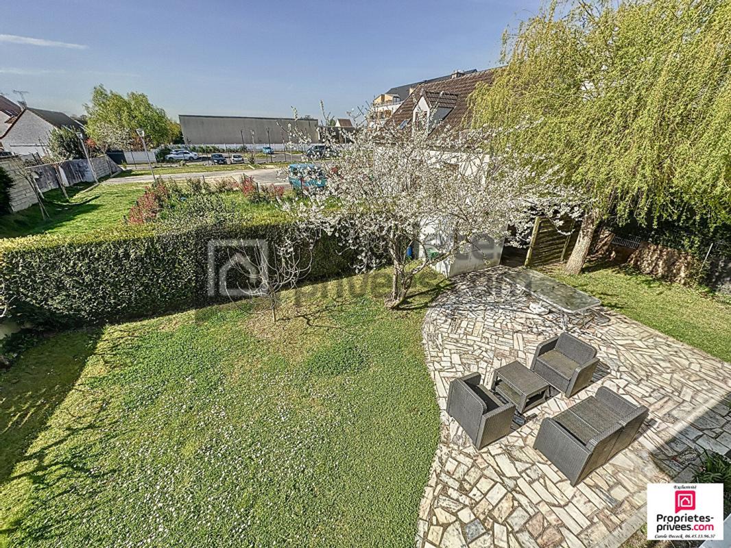 GRETZ-ARMAINVILLIERS Maison 6 pièces 186 m2 avec appartement indépendant 15