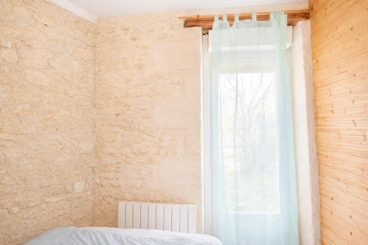 SAINT-LAURENT-MEDOC Charmante maison en pierre 3 pièces 4