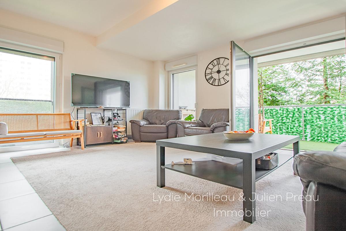 NANTES ÎLE DE NANTES - T2 AVEC GRANDE TERRASSE 3