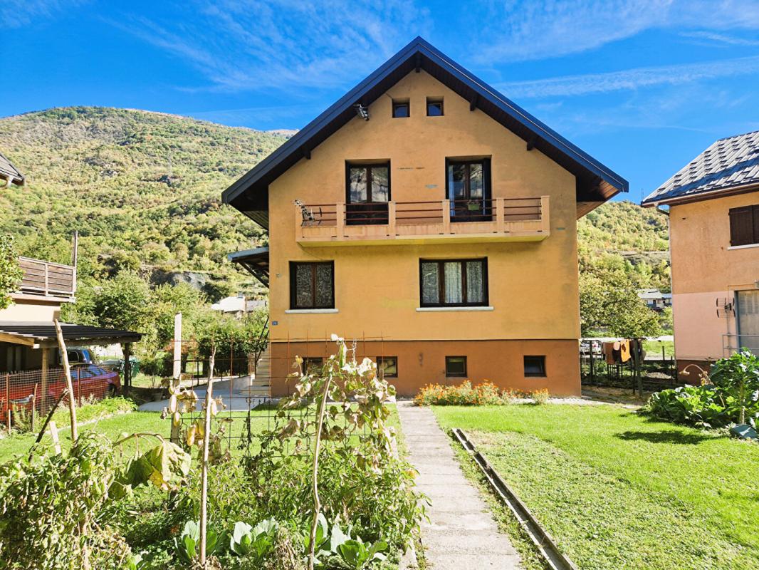 SAINT-MICHEL-DE-MAURIENNE Maison  7 pièces 199 m2 12