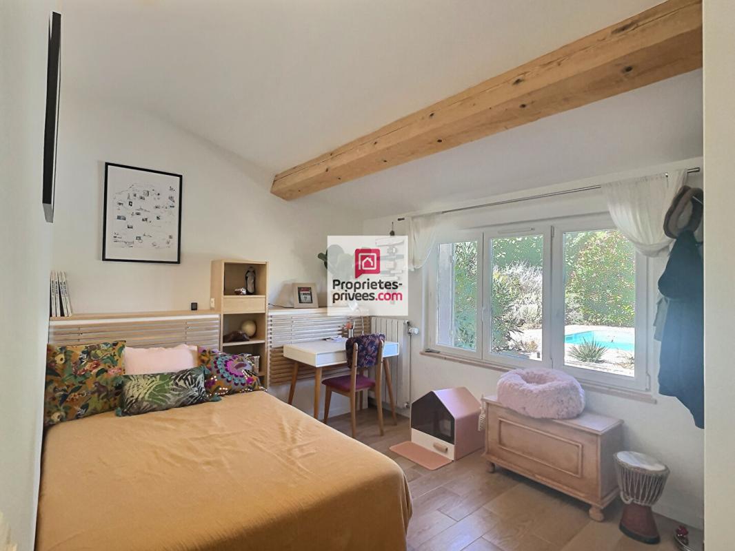 FLAYOSC MAISON de plain pied de Caractère avec Piscine 10