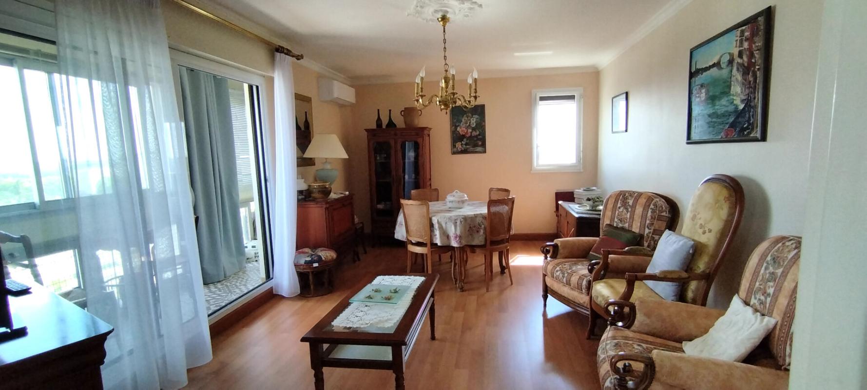 POITIERS APPARTEMENT T3/T4 POITIERS ECOLE DE L'IMAGE 3