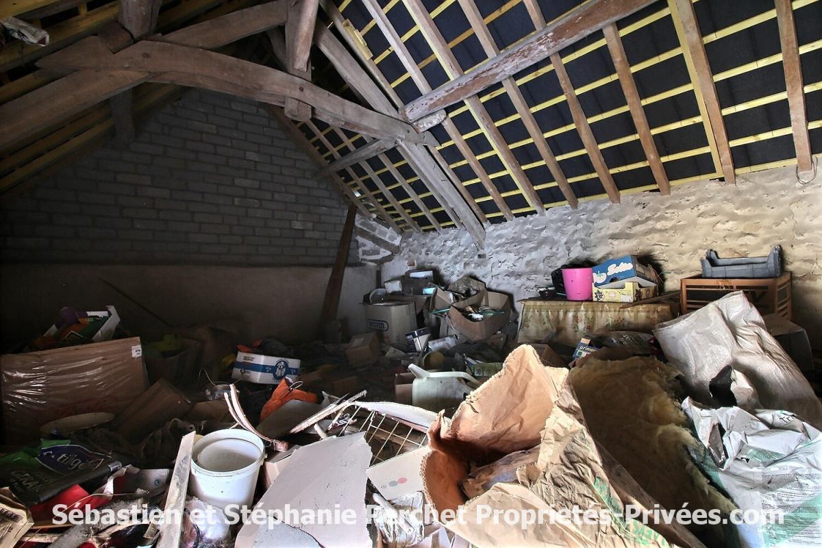 PATAY Maison en pierres à rénover sur un terrain d'environ 308 m2 11