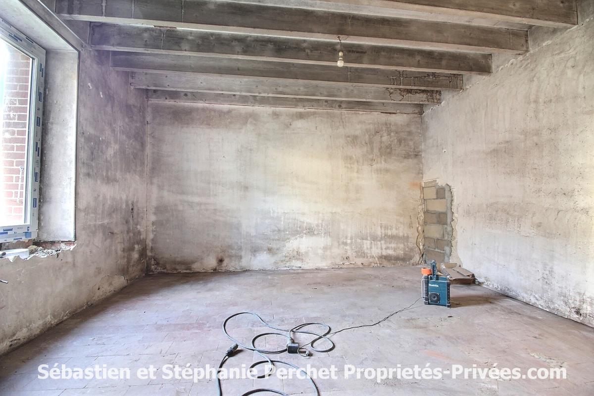 PATAY Maison en pierres à rénover sur un terrain d'environ 308 m2 9