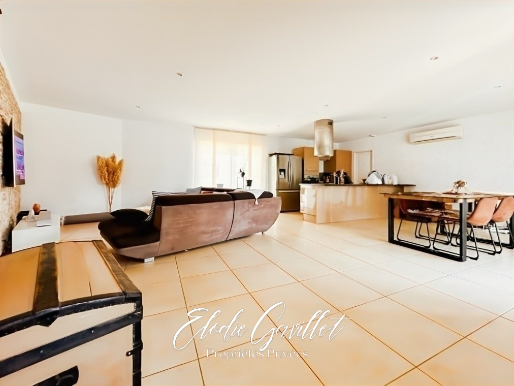 VILLEMOUSTAUSSOU Villa de plain pied, Villemoustaussou 5 pièce(s) 90 m2 6