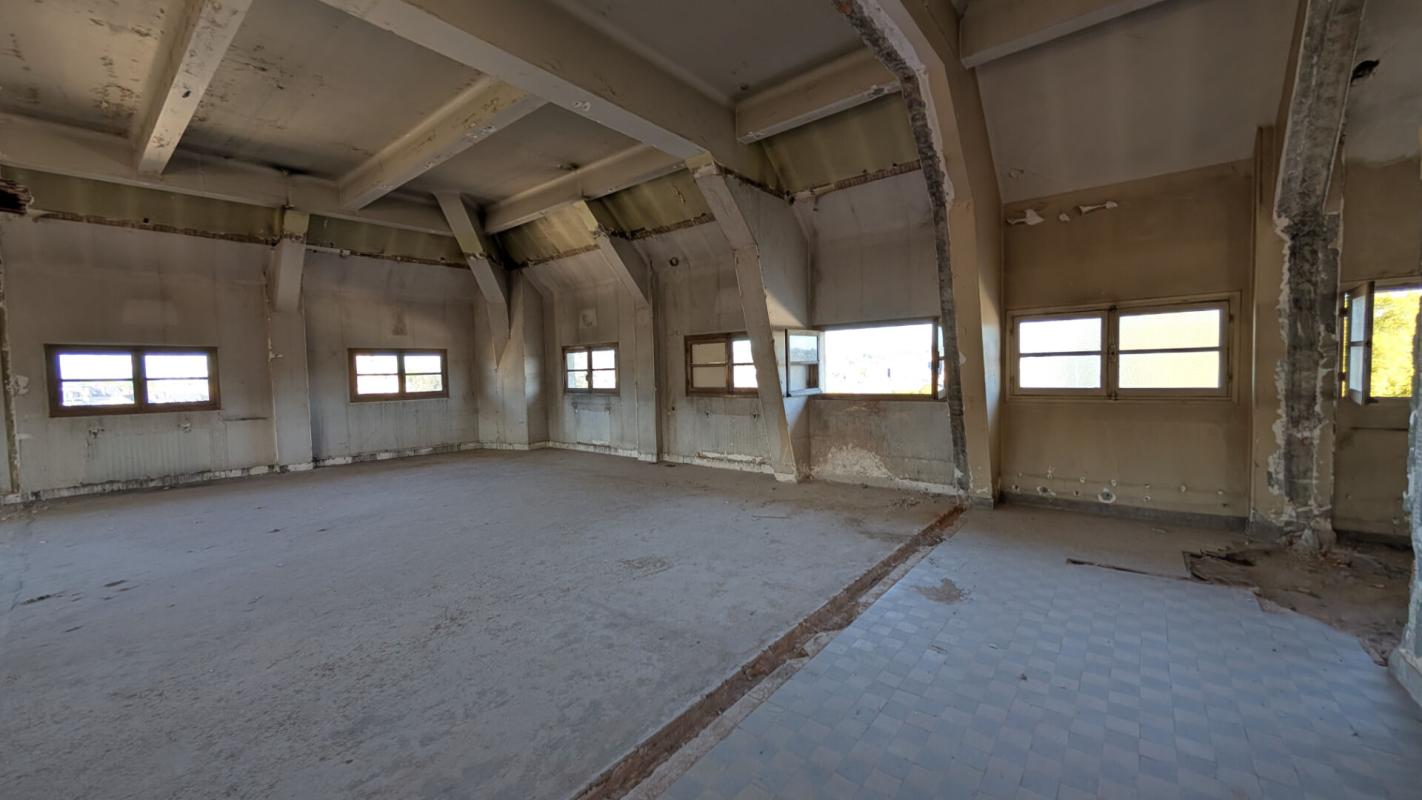 BRIVE-LA-GAILLARDE Apt T5 de standing - Dernier étage avec ascenseur - Brive hyper centre avec vue dégagée 8