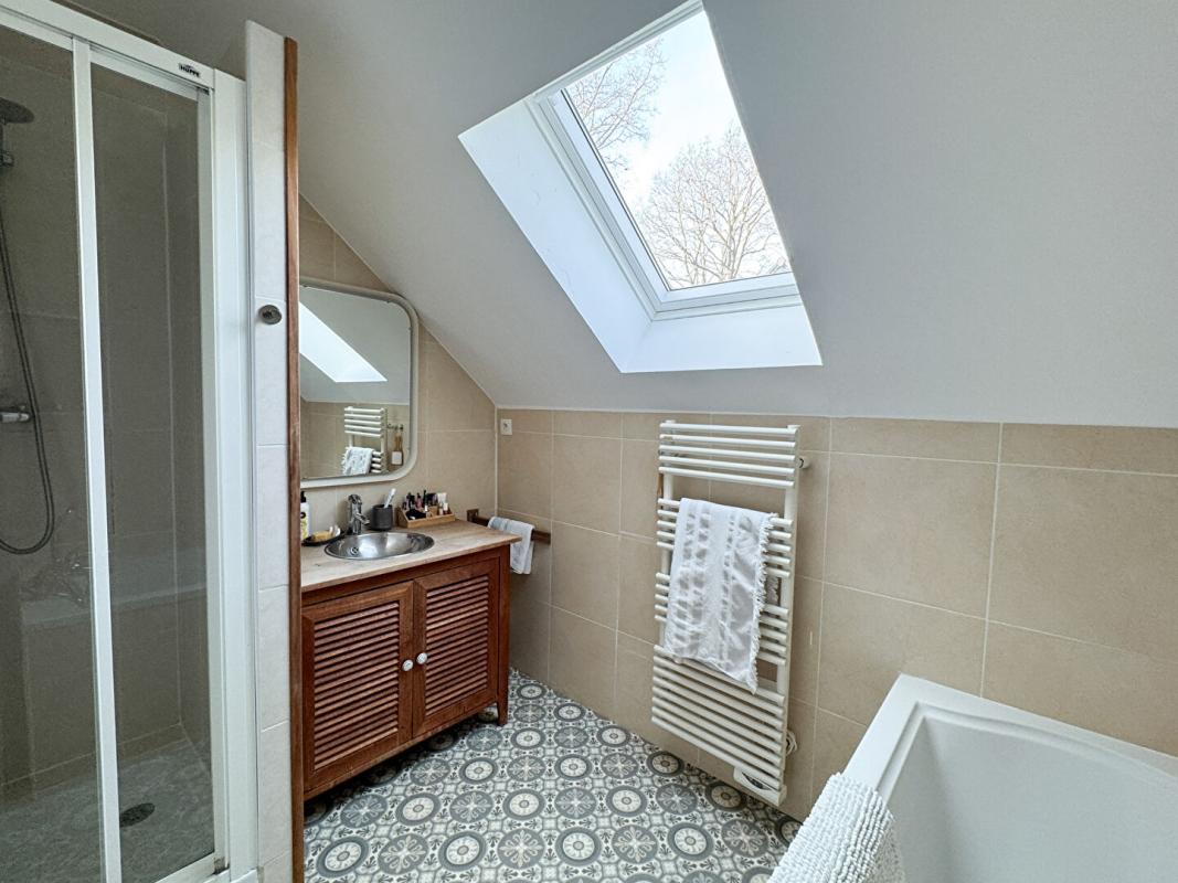 ORGEVAL Magnifique maison de 190m², 5 chambres avec prestations de qualité 12