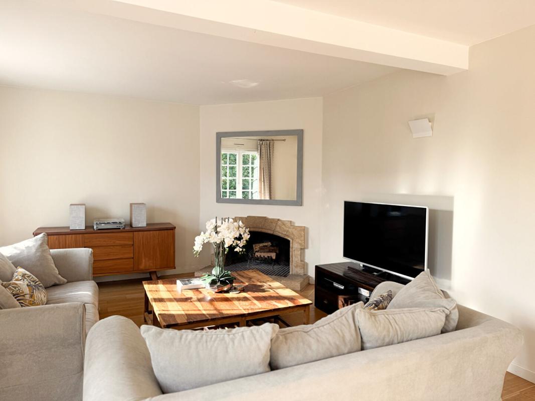 ORGEVAL Magnifique maison de 190m², 5 chambres avec prestations de qualité 3