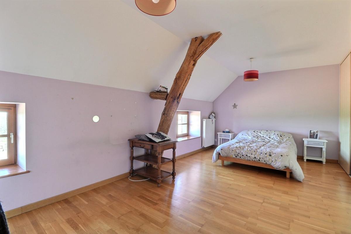 SAINT-MARTIN-DE-SALENCEY Ferme Saint Martin De Salencey 6 pièce(s) 157.5 m2 9