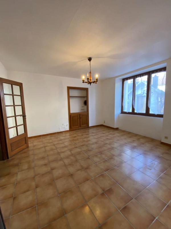 LANOUAILLE Maison Lanouaille 6 pièce(s) 110 m2 2