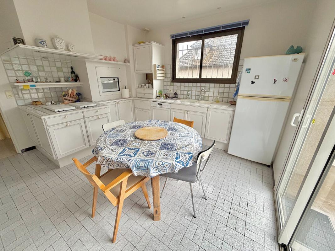 CAHORS Maison 4 chambres sur 500 m² de terrain proche centre ville 8