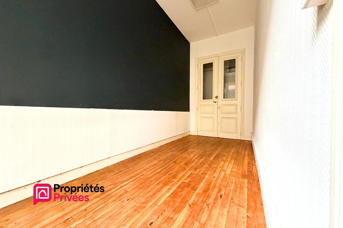 ROYAT T2 à vendre de 40m² avec dépendance de 14m² à ROYAT 63130 5