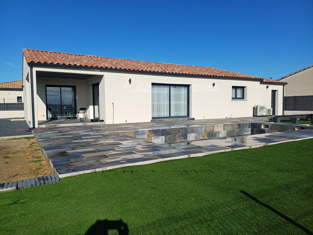 SAINT-MARCEL-SUR-AUDE Villa moderne 4 pièces 127 m2  sur 630m² avec piscine 1