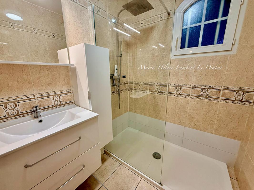 OCTEVILLE-SUR-MER SAINT JOUIN BRUNEVAL - Maison 7 pièce(s) - Jardin 1500 m2 10