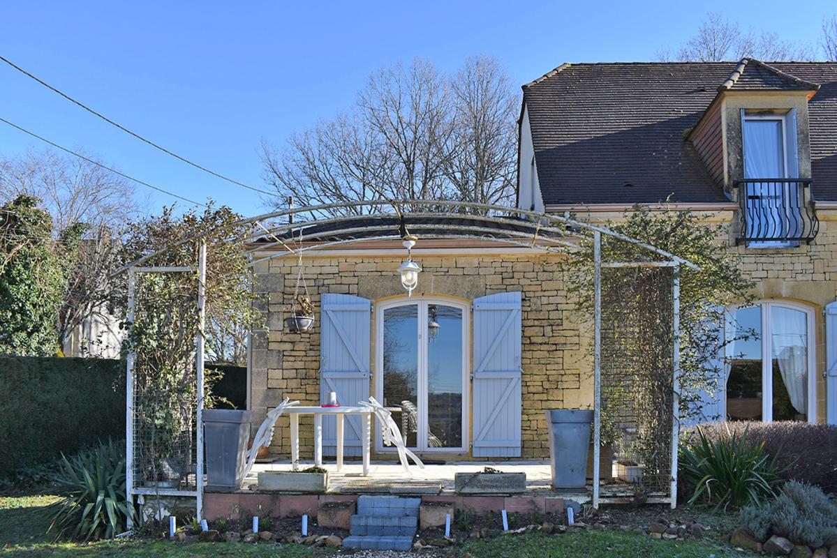 SARLAT-LA-CANEDA Sarlat La Caneda  Maison 5 pièce(s) 201 m2 4