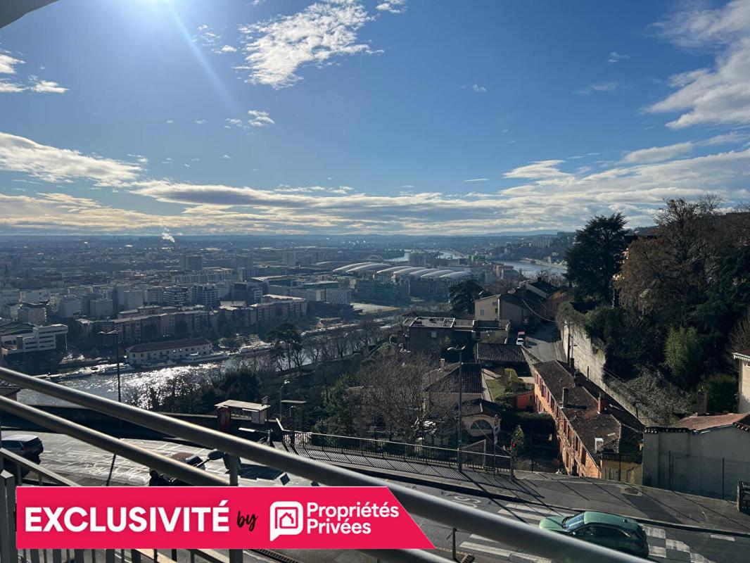 LYON-5E-ARRONDISSEMENT Appartement de standing  dans résidence sécurisée avec vue exceptionnelle sur Lyon 17